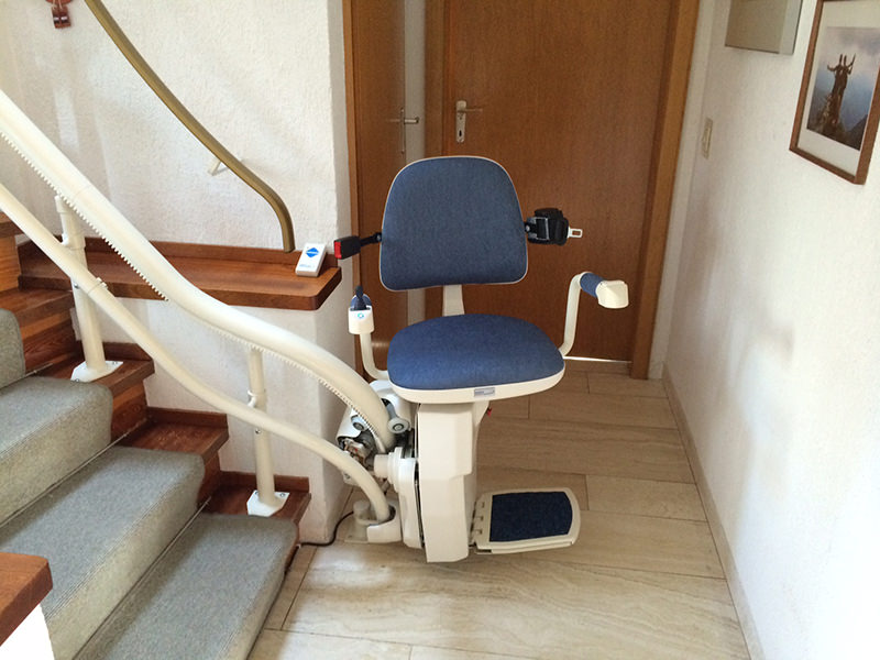 Krzesło schodowe, krzesło przyschodowe, winda schodowa dla niepełnosprawnych